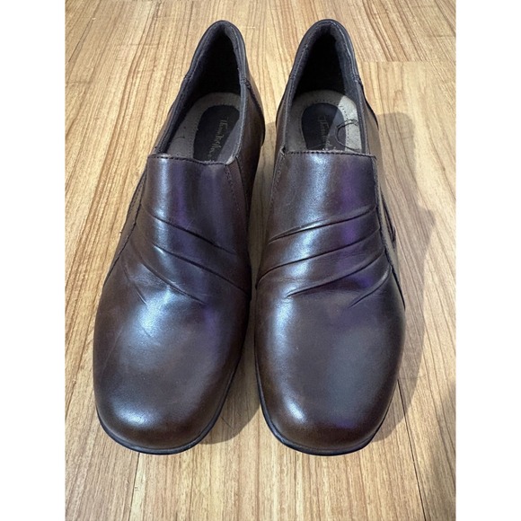 THOM McAN Dress Shoes Deidre Women's Sz 9 Brown Leather Loafer Casual Slip-on - Picture 2 of 10